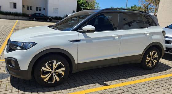 VOLKSWAGEN T-CROSS 1.0 200 TSI TOTAL FLEX SENSE AUTOMÁTICO